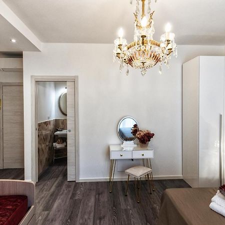 Hotel Sinfonia 23 à Ravenne Extérieur photo