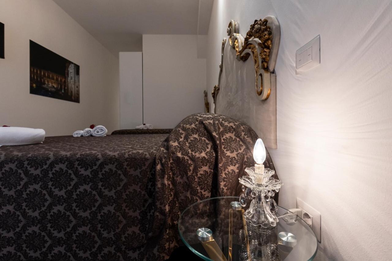 Hotel Sinfonia 23 à Ravenne Extérieur photo